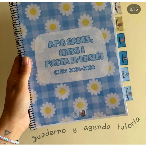 AGENDA Y CUADERNO 25 - 26